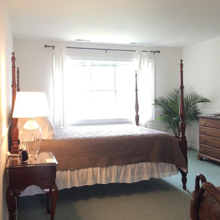 Wades Point Inn On The Bay McDaniel Экстерьер фото