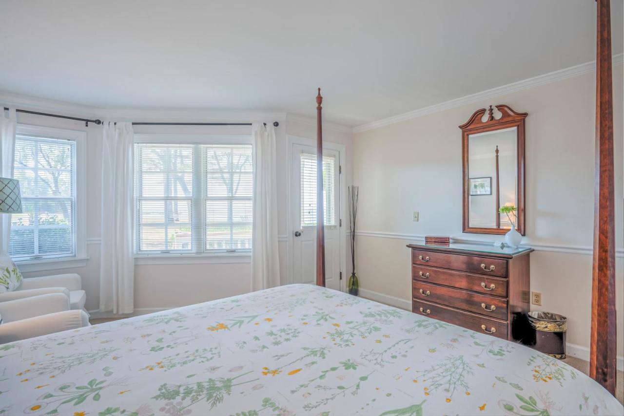 Wades Point Inn On The Bay McDaniel Экстерьер фото