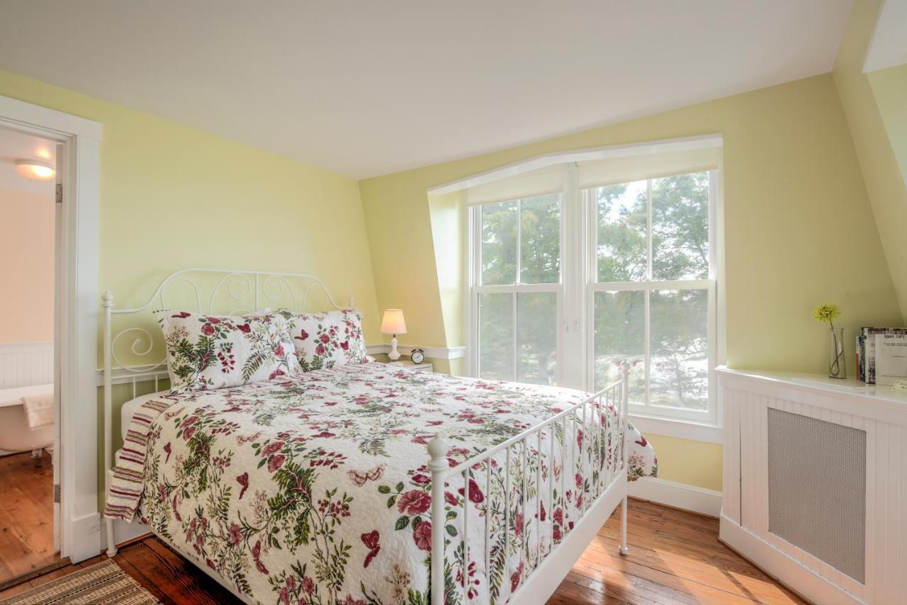Wades Point Inn On The Bay McDaniel Экстерьер фото